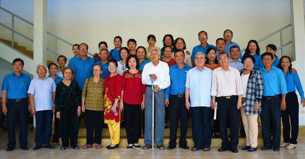 Cán bộ công đoàn qua các thời kỳ tại TP.Cần THơ. Ảnh: Thành Nhân