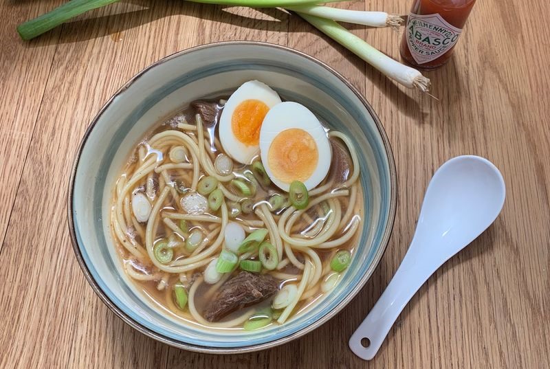 Món Yaka mein. Ảnh: Bloomberg.