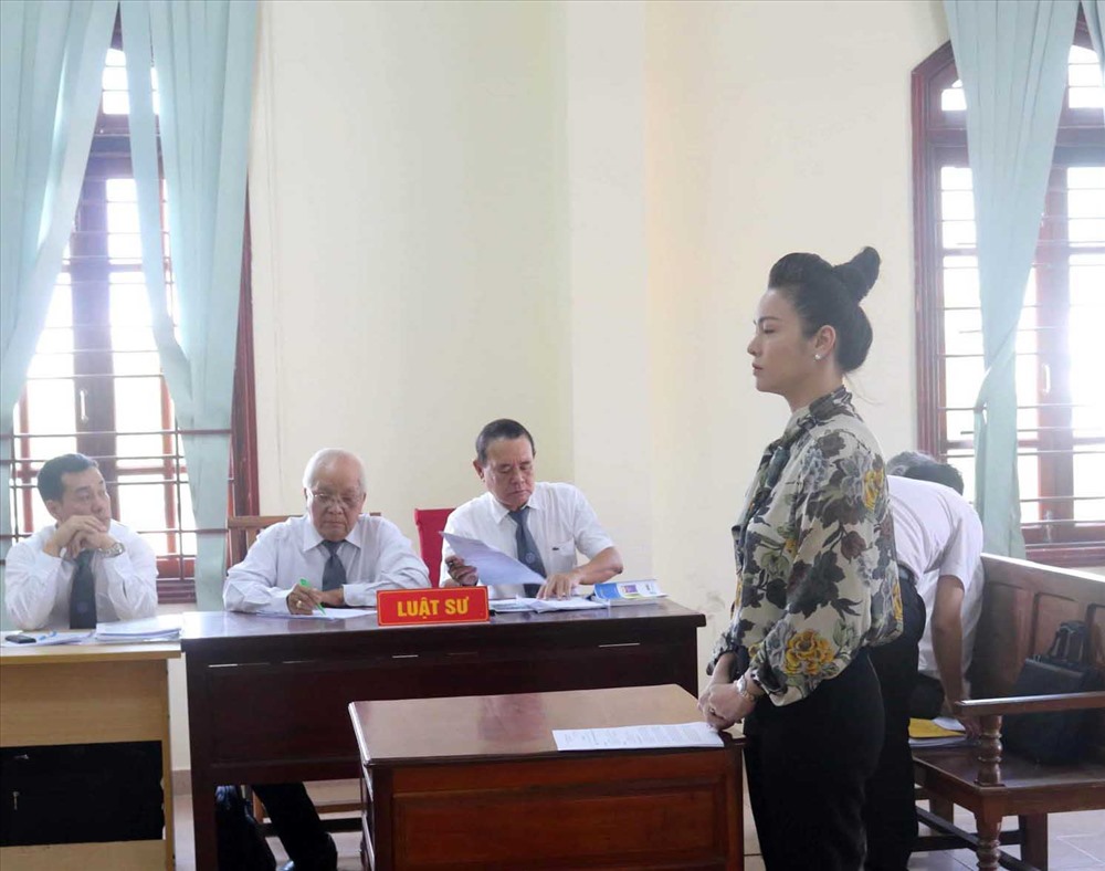 Nữ diễn viên Nhật Kim Anh từng bị chồng cũ tố có những hành vi ứng xử không đúng