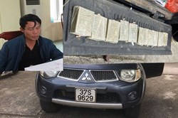 Bắt 2 đối tượng dùng ôtô vận chuyển 10 bánh heroin và 4kg ma túy đá