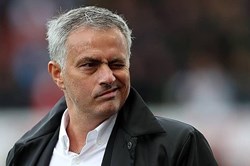 Vượt mốc 1 tỉ bảng, Mourinho bạo chi nhất thị trường chuyển nhượng