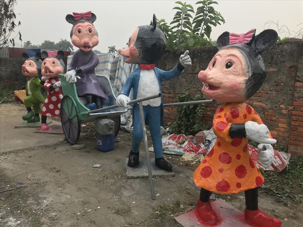 Phiên bản gia đình nhà chuột dự kiến được chuyển tới chùa Mét- Vĩnh Bảo, Hải Phòng vào sáng 21.1. Ảnh ĐL