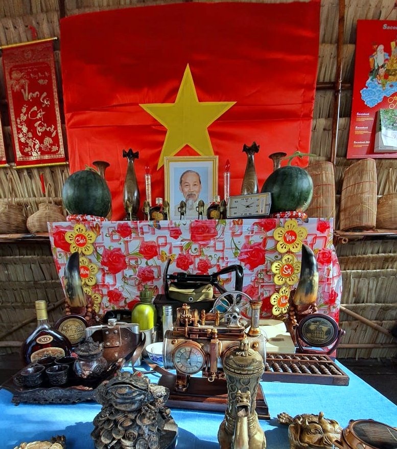 Bàn thờ Tổ Quốc được tái hiện tại Hội xuân Bạc Liêu năm 2020 (ảnh Nhật Hồ)