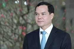 Chủ tịch Tổng LĐLĐVN chúc Tết xuân Canh Tý công nhân lao động cả nước