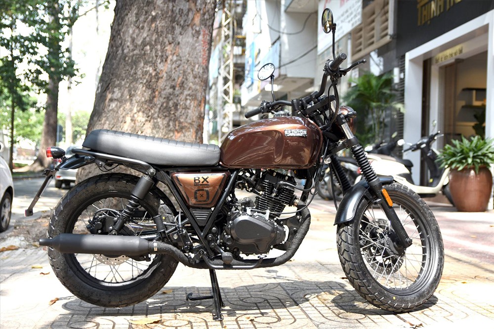 Brixton Classic BX150. Ảnh ST.