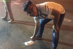 Dân Sài Gòn chờ xem pháo hoa đêm giao thừa