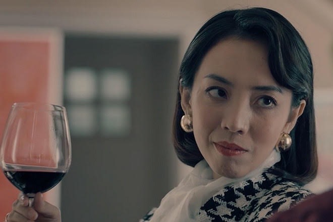 Thu Trang - Bảo Thanh “đối đầu” trong “Đôi mắt âm dương“. Ảnh: NSX.