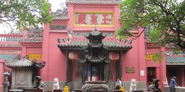 Chùa Ngọc Hoàng. Ảnh: T.L