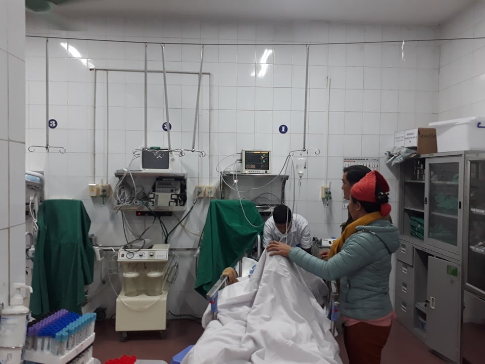 Bệnh nhân bị tai nạn giao thông do sử dụng rượu bia cấp cứu tại Bệnh viện Việt Đức (Hà Nội).