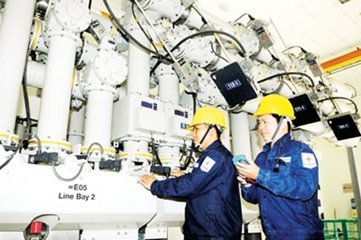 100% người lao động được đào tạo 40 giờ/năm 100% người lao động được đào tạo 40 giờ/năm