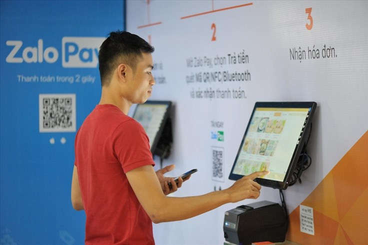 ZaloPay có mặt trong ứng dụng chat Zalo với hơn 100 triệu người dùng ZaloPay có mặt trong ứng dụng chat Zalo với hơn 100 triệu người dùng