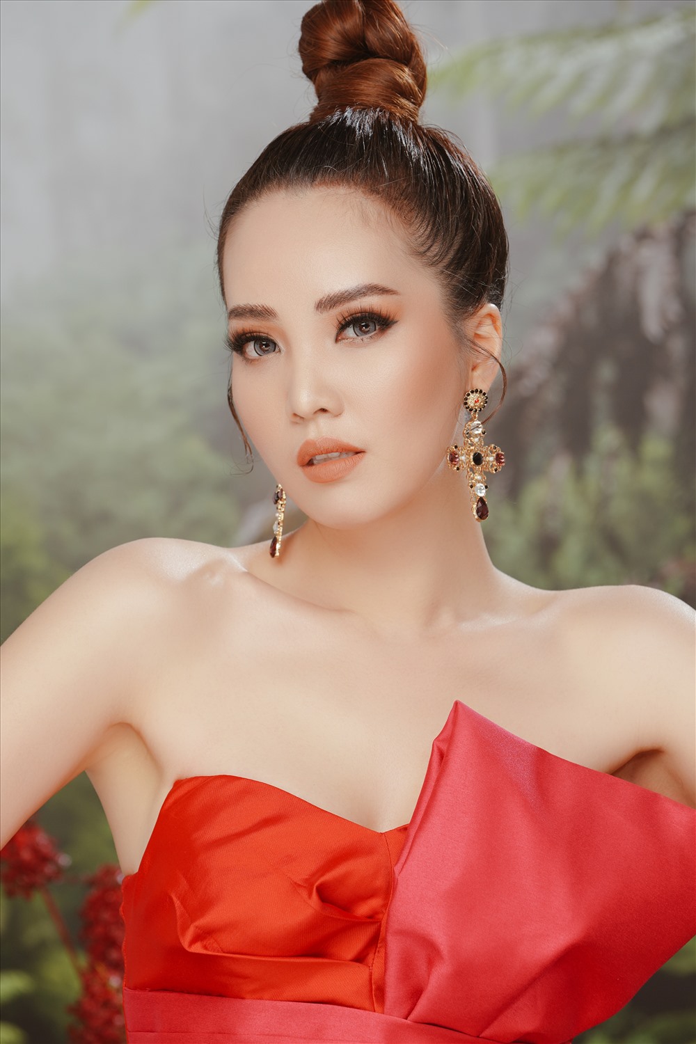 Nữ MC cho biết, cô hiếm khi mặc đồ gợi cảm vì tính chất công việc biên tập viên không cho phép.