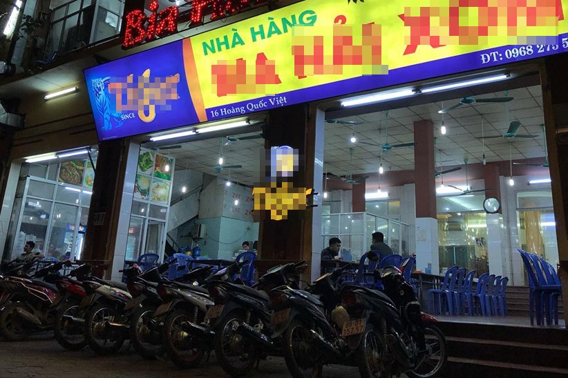 Anh Trần Anh Minh - quản lý quán bia Hải Xồm cho biết, sau khi Nghị định 100/2019 có hiệu lực, lượng khách đến quán giảm hẳn, số lượng bia bán được cũng rất ít.