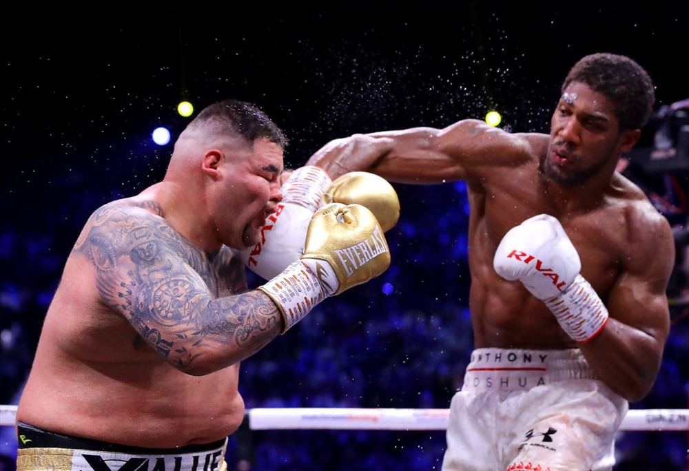 Joshua mới đòi lại 4 đai vô địch hạng nặng Ảnh: Getty Images
