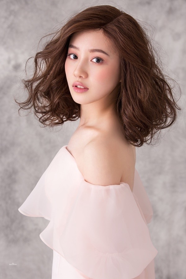 Sở hữu gương mặt xinh đẹp