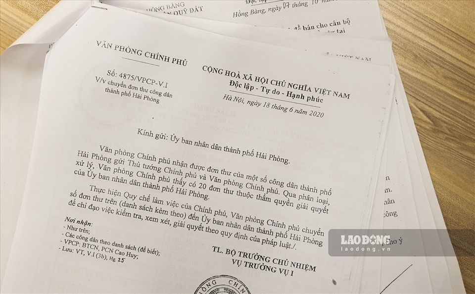 Người dân liên tục gửi đơn thư và nhận được phúc đáp.