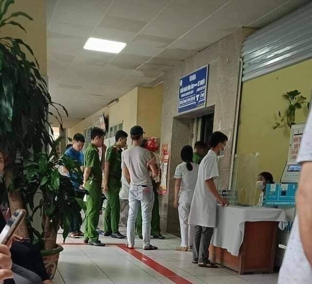Bệnh viện Đa khoa huyện Chương Mỹ, nơi xảy ra sự việc trên.