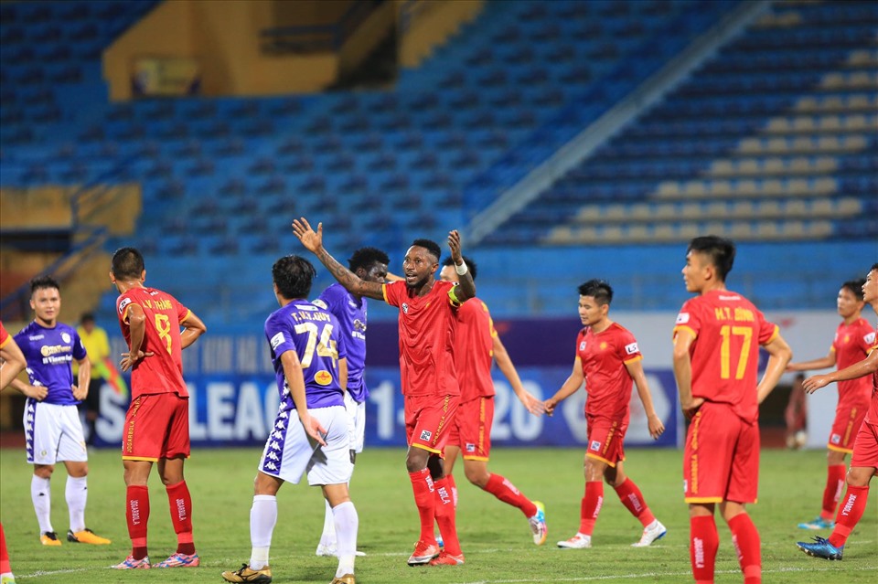 Hoàng Vũ Samson là người đã mở tỉ số cho Thanh Hoá. Ảnh: Hoài Thu