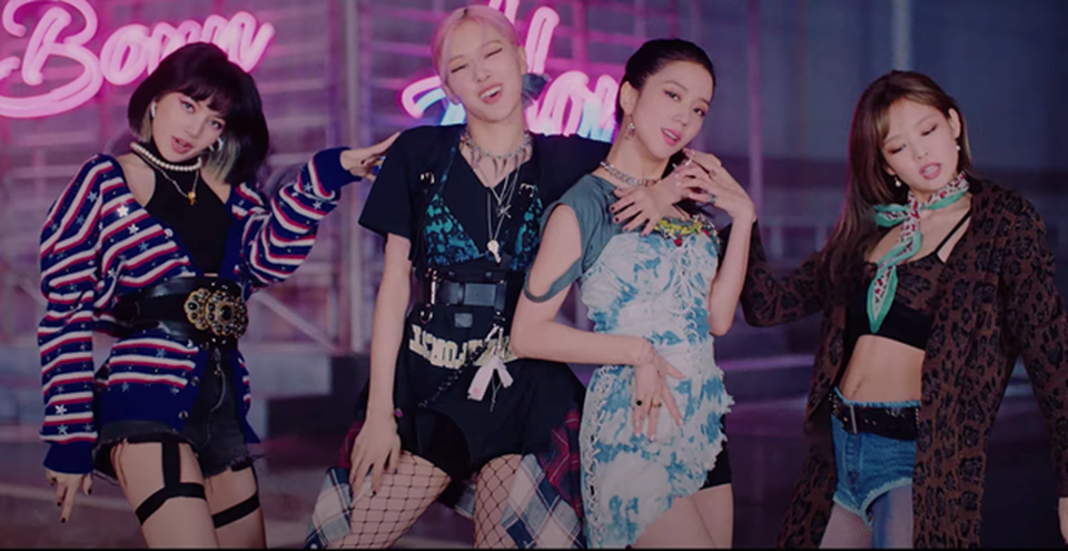 Album đầu tay của Blackpink có doanh thu đang tăng cao. Ảnh: Cắt MV Album đầu tay của Blackpink có doanh thu đang tăng cao. Ảnh: Cắt MV