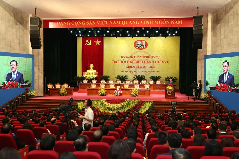 Hình ảnh phiên trù bị Đại hội Đảng bộ Hà Nội chiều 11.10. Ảnh: TTBC