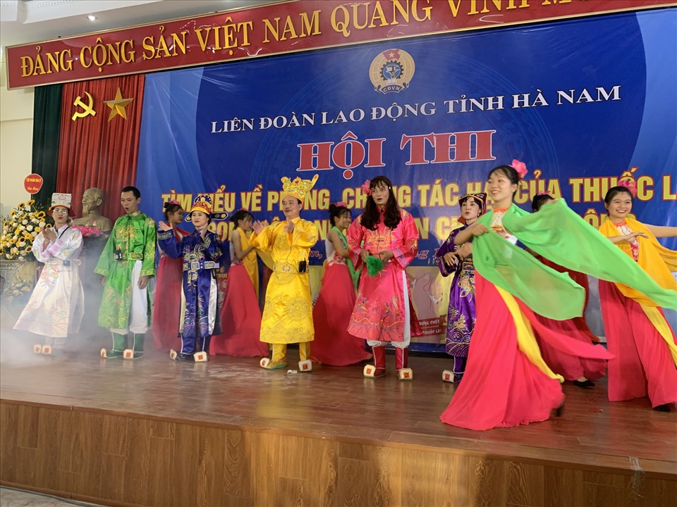 Một tiết mục thi năng khiếu tham gia hội thi. Ảnh: Phúc Lộc