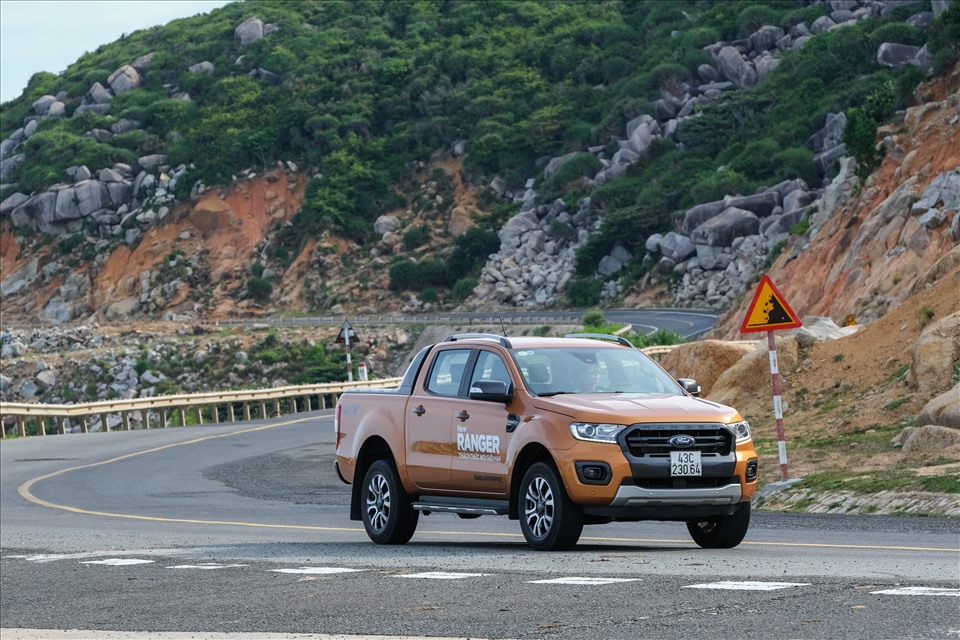 Mẫu bán tải Ford Ranger đứng ở vị trí thứu 5 với con số 1.500 xe được bán ra. Ảnh: Ford.