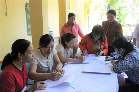 Tuyên Quang:150 nữ công nhân lao động được khám và tư vấn chăm sóc sức khoẻ