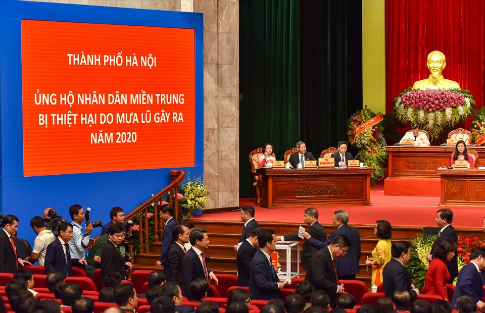 Hà Nội kêu gọi ủng hộ đồng bào miền Trung. Ảnh: Phạm Đông