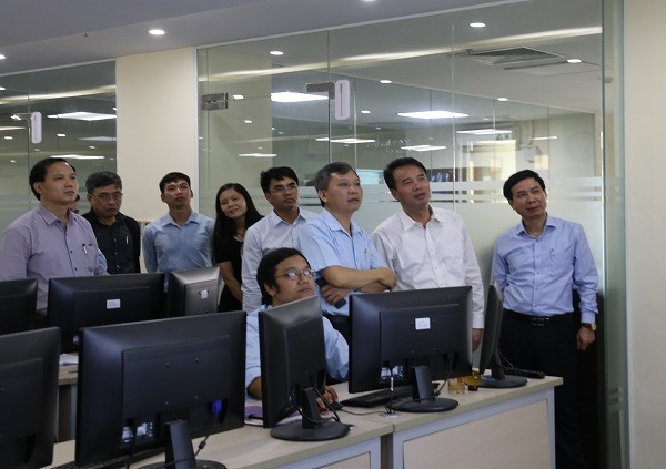 Tổng Giám đốc yêu cầu: Cần tiếp tục đẩy mạnh ứng dụng CNTT đối với công tác giám định BHYT, xứng đáng với dư địa hiện tại. BHXH VN cung cấp.