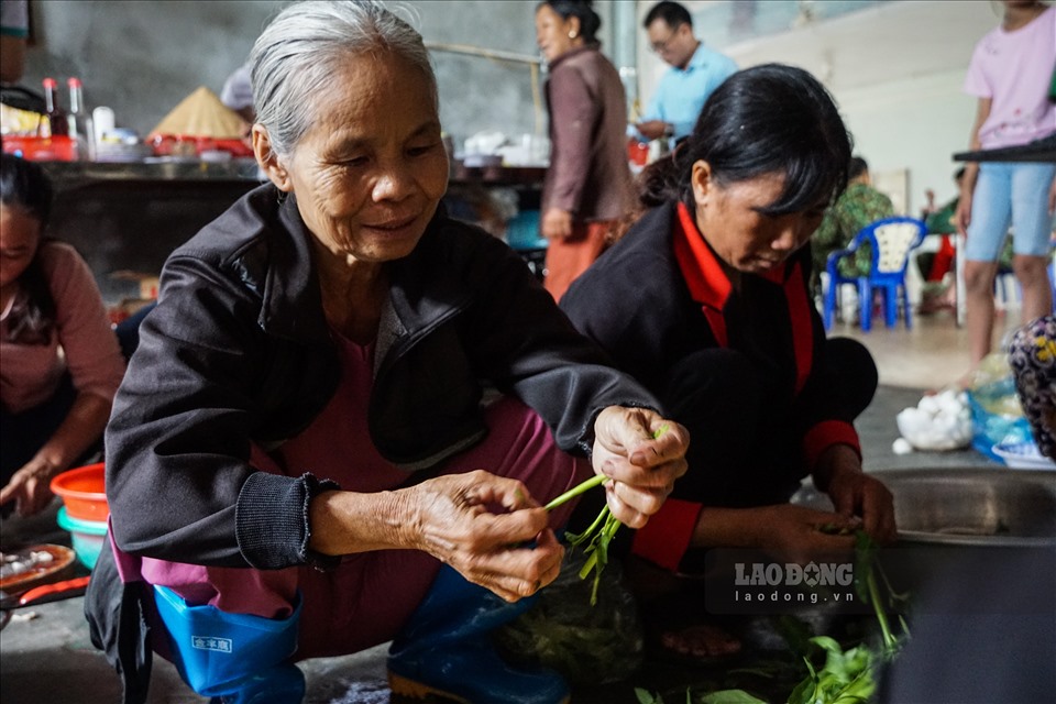 Tần Thị Bụi