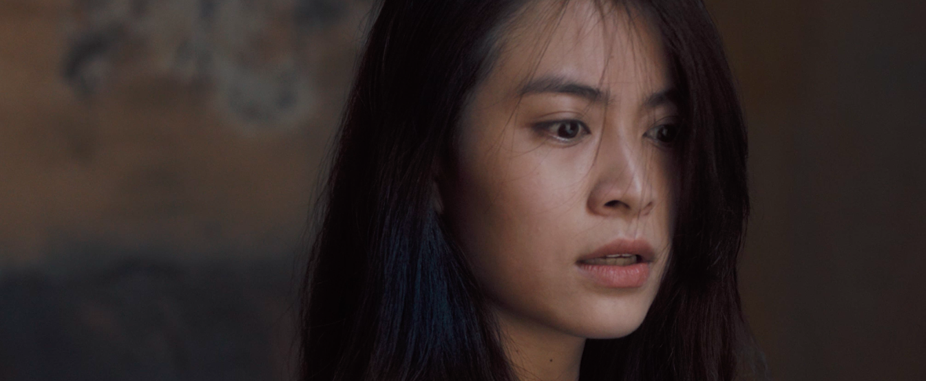 Tạo hình của Hoàng Thùy Linh trong Trái tim quái vật. Ảnh: CGV