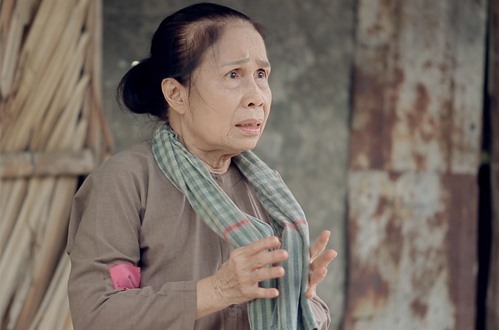 Nghệ sĩ Ánh Hoa. Ảnh: Cắt phim