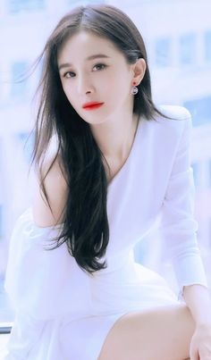 Dương Mịch. Ảnh: Poster