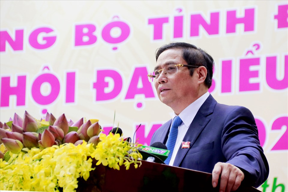 Đồng chí Phạm Minh Chính - Ủy viên Bộ Chính trị, Bí thư Trung ương Đảng, Trưởng Ban Tổ chức Trung ương, trong bài phát biểu chỉ đạo đã dành lời kêu gọi Đại hội ủng hộ đồng bào miền Trung. Ảnh: BTC Đại hội cung cấp.