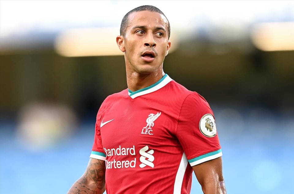 Thiago Alcantara là bản hợp đồng đáng chú ý duy nhất của Liverpool. Ảnh: Goal.