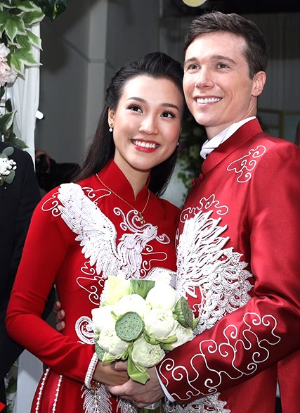 Hoành Oanh