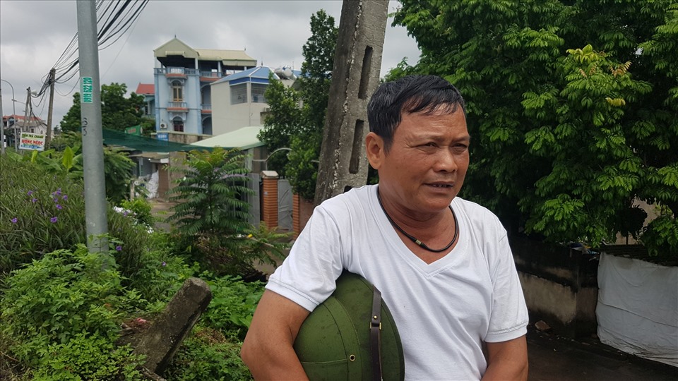Ông Trần Đình Quang thông tin với phóng viên. Ảnh: Phạm Đông