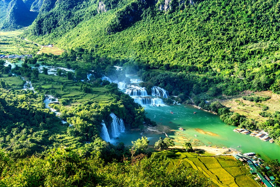 Thác Bản Giốc – Cao Bằng. Ảnh: Milton