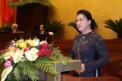 Quốc hội chia sẻ những đau thương, mất mát với đồng bào, chiến sĩ vùng lũ