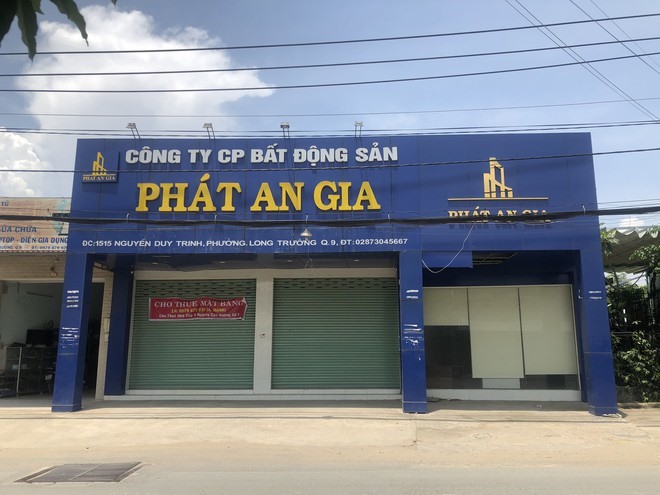 Trụ sở Công ty Phát An Gia đã đóng cửa từ lâu. Ảnh: Quang Duy