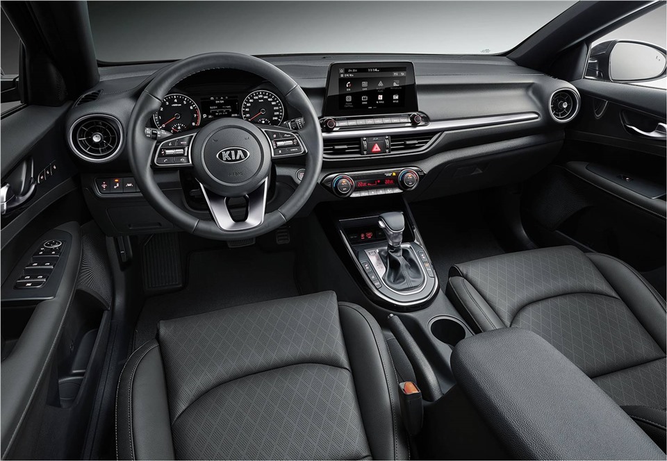 Nội thất khoang lái của mẫu xe Kia Cerato 2020. Ảnh: Kia.