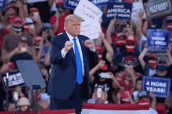 Nóng nhất hôm nay: Tổng thống Trump “gây bão” với điệu nhảy tranh cử