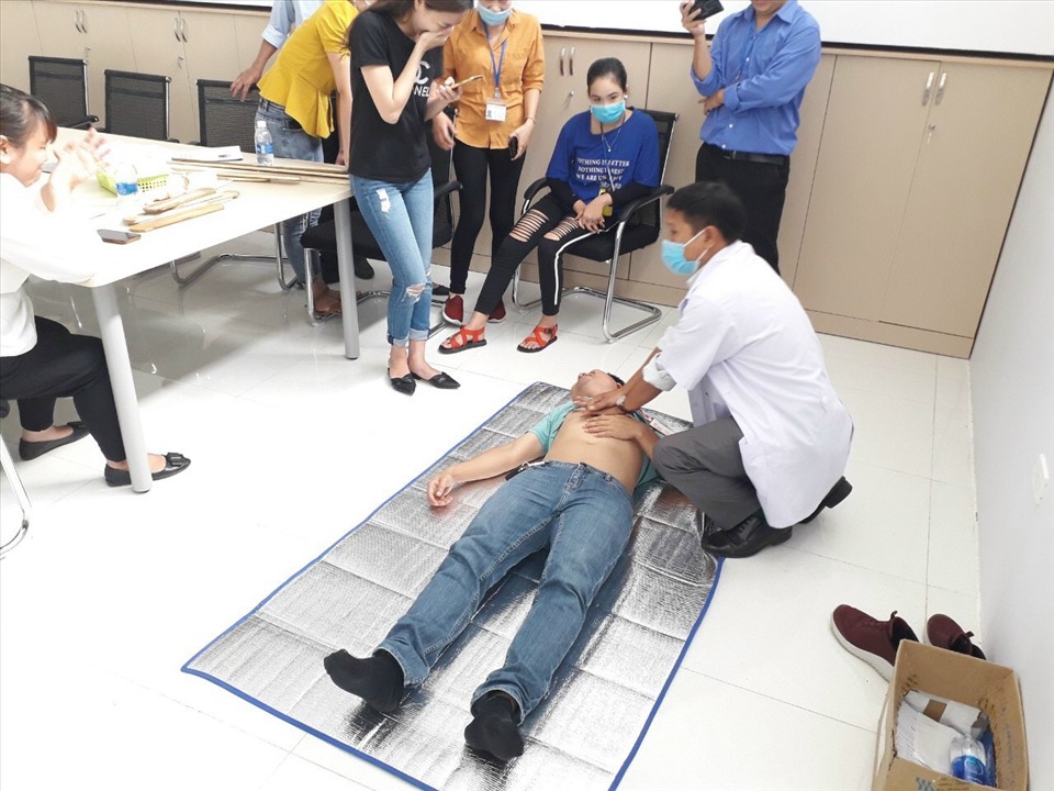 Hướng dẫn xử lý tình huống giả định người bị tai nạn lao động.