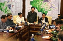 Phó Thủ tướng Trịnh Đình Dũng: Chúng ta chỉ còn ít giờ vàng để cứu dân