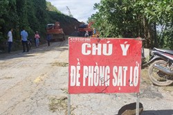 Quân khu 5 điều động hơn 200 quân cơ động cứu nạn ở Nam Trà My