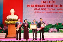 Phó Chủ tịch Nước dự Đại hội thi đua yêu nước tỉnh Hà Tĩnh