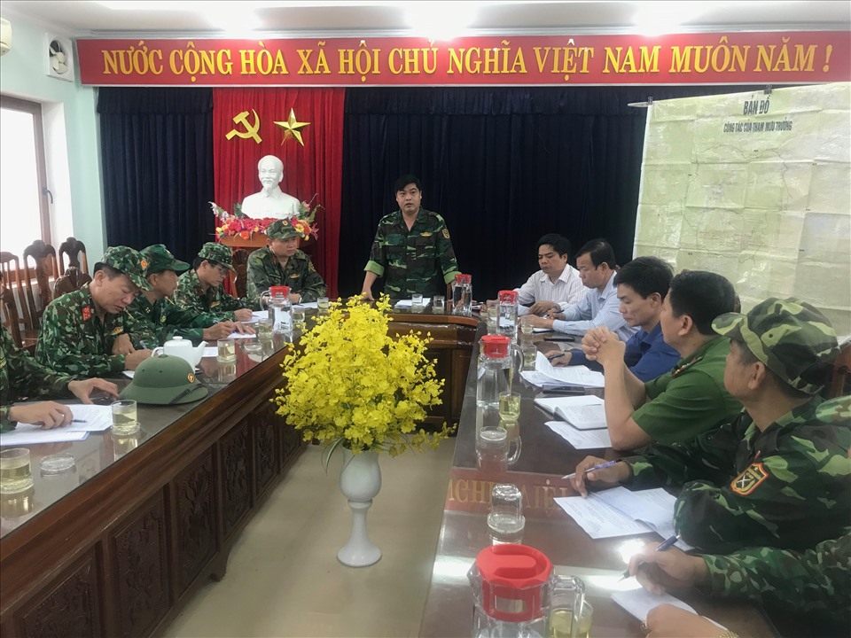 Ông Nguyễn Mạnh Hà, Trưởng Ban nội chính tỉnh Quảng Nam chủ trì cuộc họp sáng 30.10. Ảnh: Tường Minh