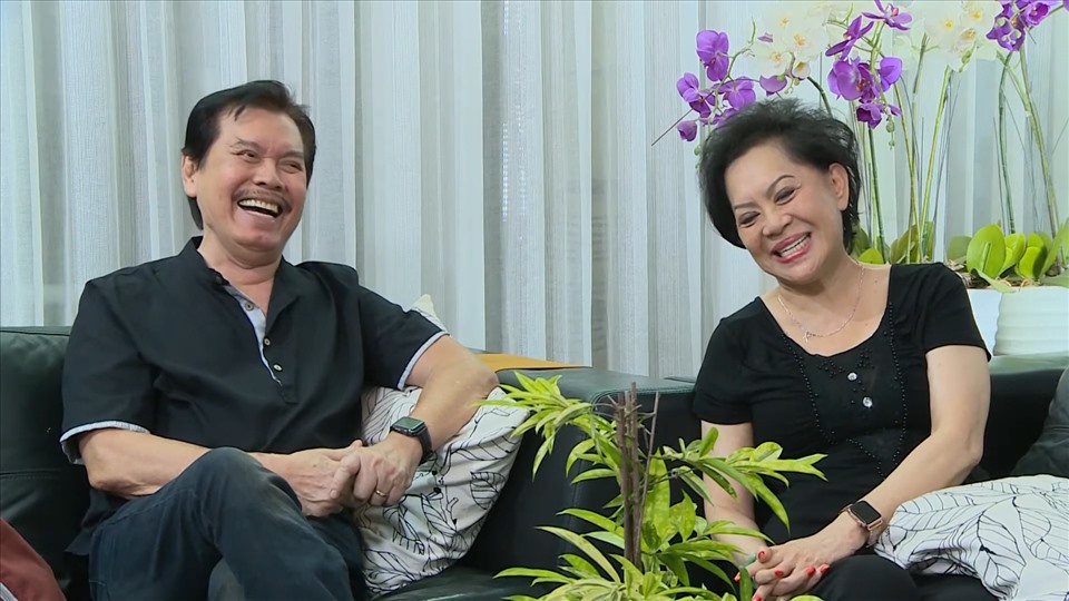 Vợ chồng danh ca Giao Linh. Ảnh: MCV