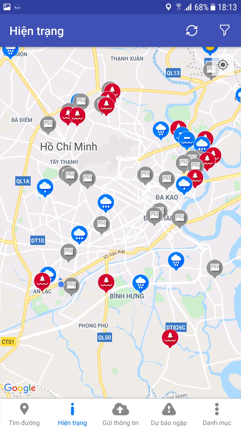 Mưa to diện rộng khắp TPHCM khiến nhiều tuyến đường ngập sâu. Ảnh: Chụp màn hình