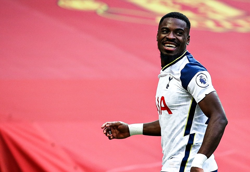 Son, Aurier, Kane và Ndombele ghi 5 bàn cho Spurs sau 51 phút. Ảnh: Bleacher.